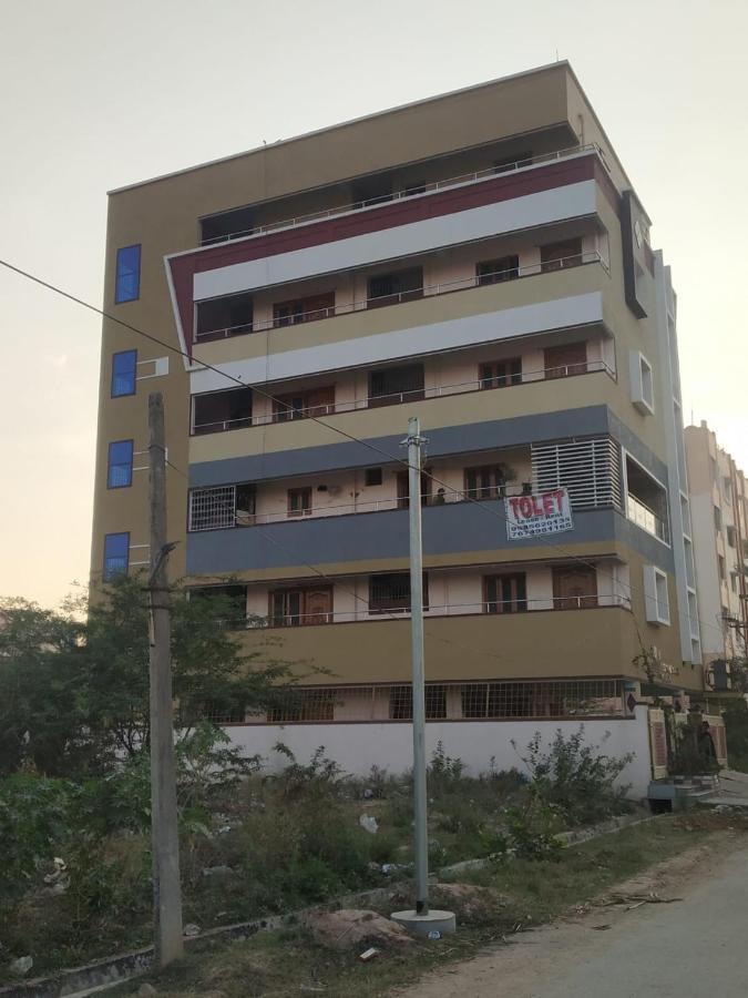 Sls Homestay - Luxury Ac Service Apartments 1Bhk, 2Bhk, 3Bhk - Direct Flyover To Alipiri Tirumala Gate - Walk To Ps4 Pure Veg Restaurants, Supermarkets - Near To National Highway & Padmavathi Amma Temple - Modular Kitchen, Living Room -Free Superfast Тирупати Екстериор снимка