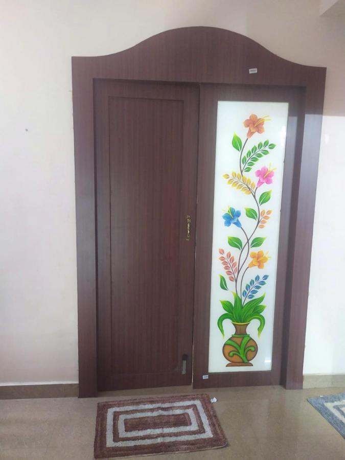 Sls Homestay - Luxury Ac Service Apartments 1Bhk, 2Bhk, 3Bhk - Direct Flyover To Alipiri Tirumala Gate - Walk To Ps4 Pure Veg Restaurants, Supermarkets - Near To National Highway & Padmavathi Amma Temple - Modular Kitchen, Living Room -Free Superfast Тирупати Екстериор снимка