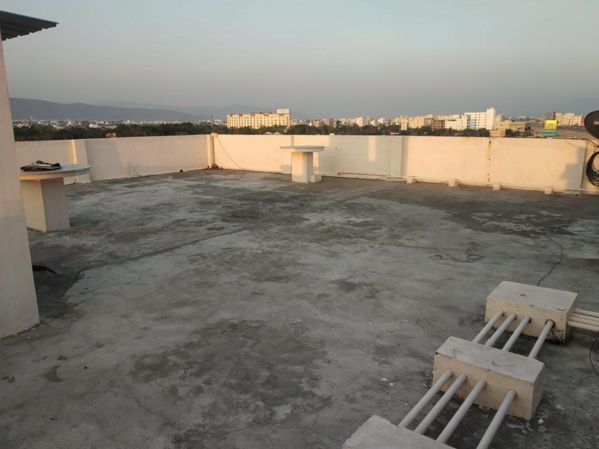 Sls Homestay - Luxury Ac Service Apartments 1Bhk, 2Bhk, 3Bhk - Direct Flyover To Alipiri Tirumala Gate - Walk To Ps4 Pure Veg Restaurants, Supermarkets - Near To National Highway & Padmavathi Amma Temple - Modular Kitchen, Living Room -Free Superfast Тирупати Екстериор снимка