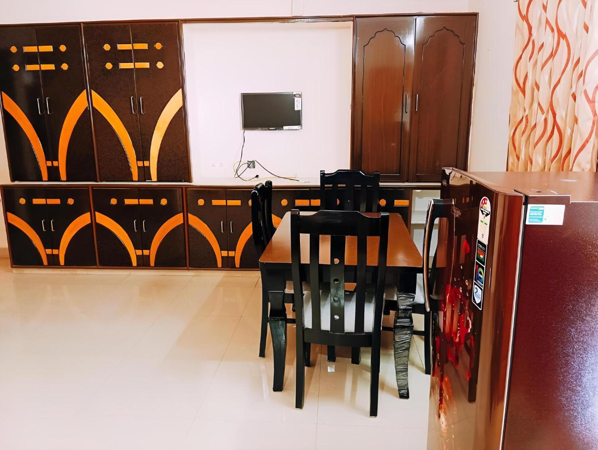 Sls Homestay - Luxury Ac Service Apartments 1Bhk, 2Bhk, 3Bhk - Direct Flyover To Alipiri Tirumala Gate - Walk To Ps4 Pure Veg Restaurants, Supermarkets - Near To National Highway & Padmavathi Amma Temple - Modular Kitchen, Living Room -Free Superfast Тирупати Екстериор снимка